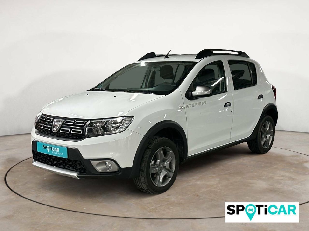 Descubrir futuro con alguien  de segunda mano - dacia sandero 2021 /