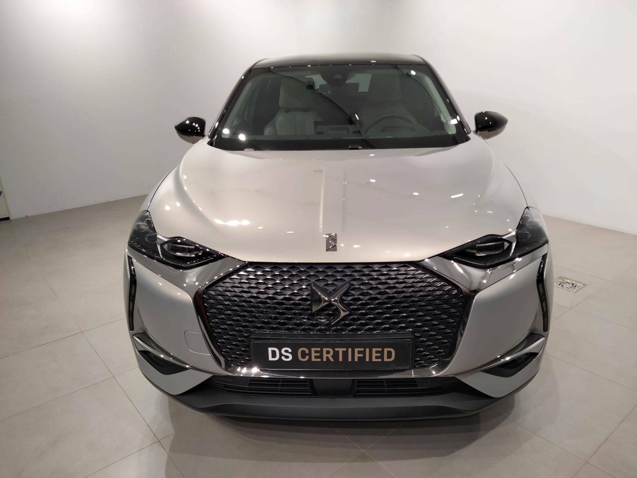 ds automobiles ds 3 2022 / foto grande (2)