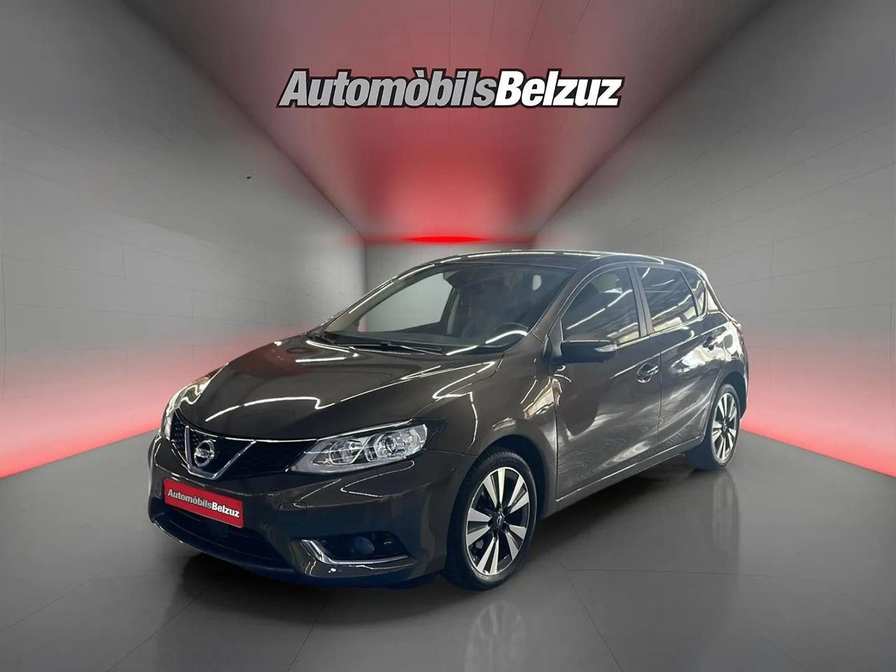 Toyota yaris con direccion asistida  de segunda mano - nissan pulsar 2015 /