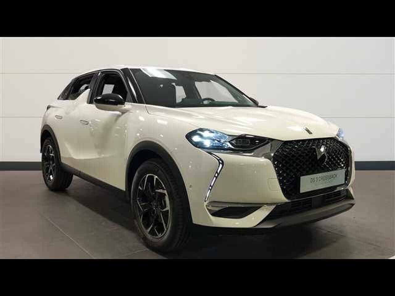 ds automobiles ds 3 2021 / foto grande (2)
