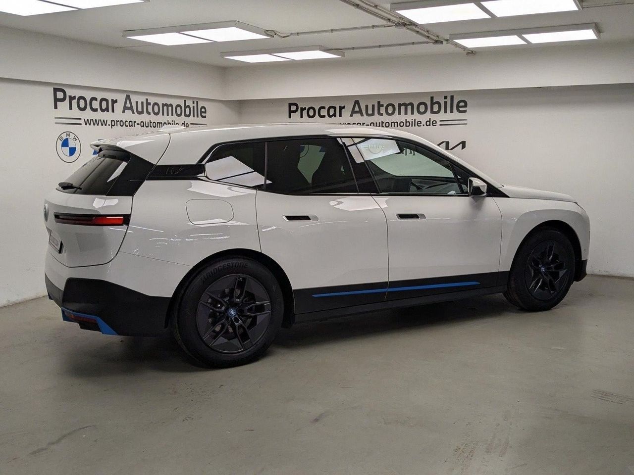 BMW iX xDrive40 - foto 5