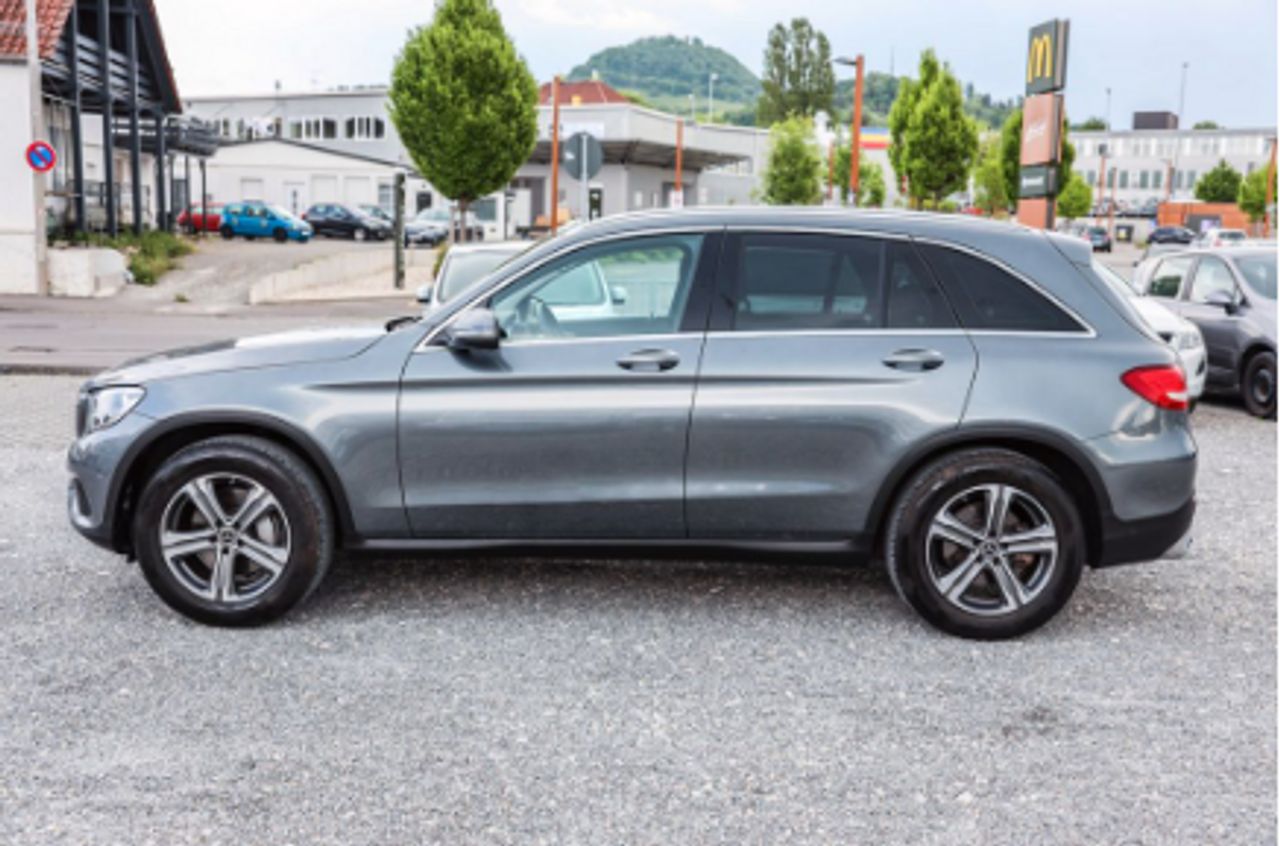 mercedes glc 2017 / foto grande (3)