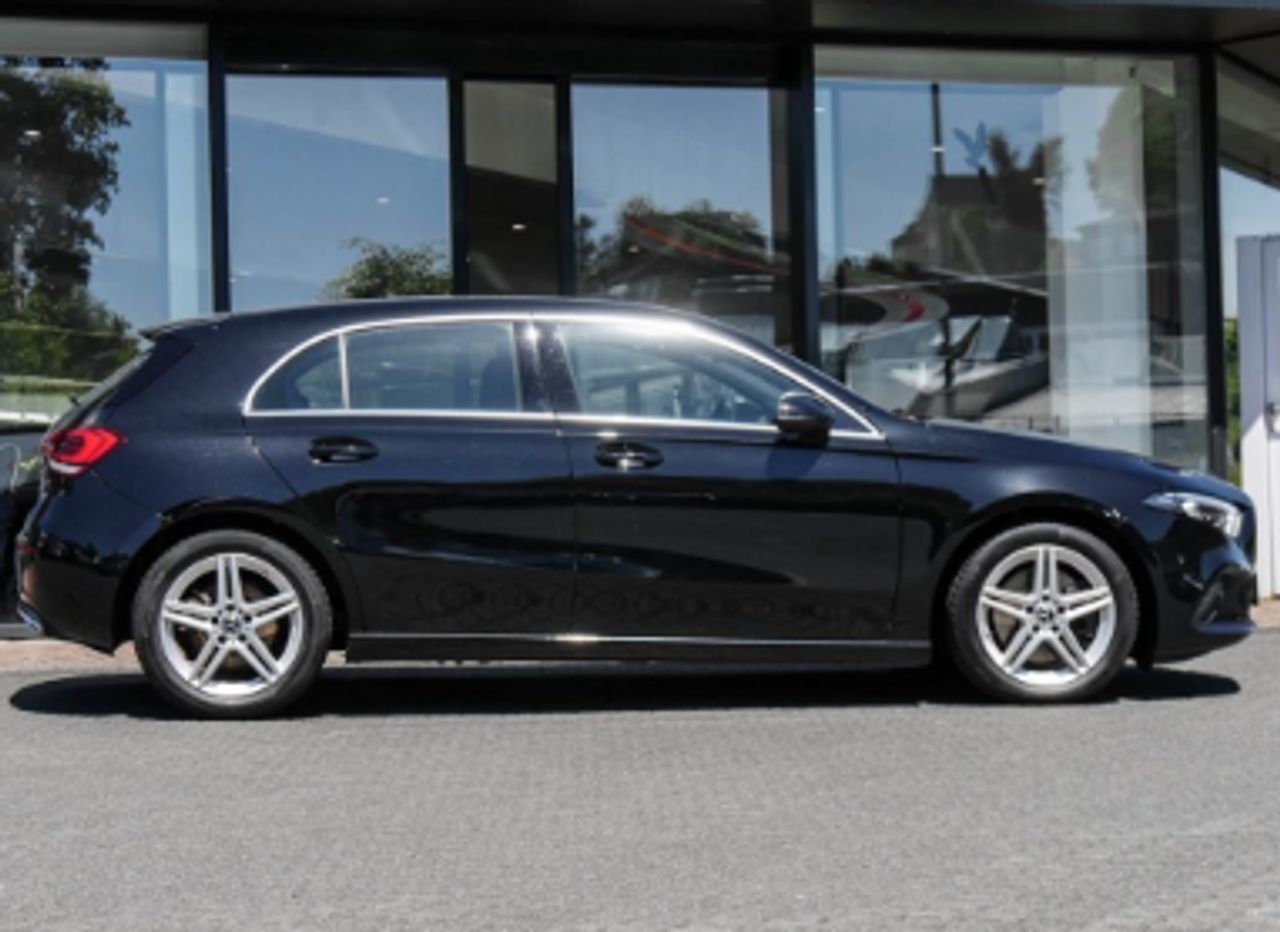 mercedes clase a 2019 / foto grande (3)