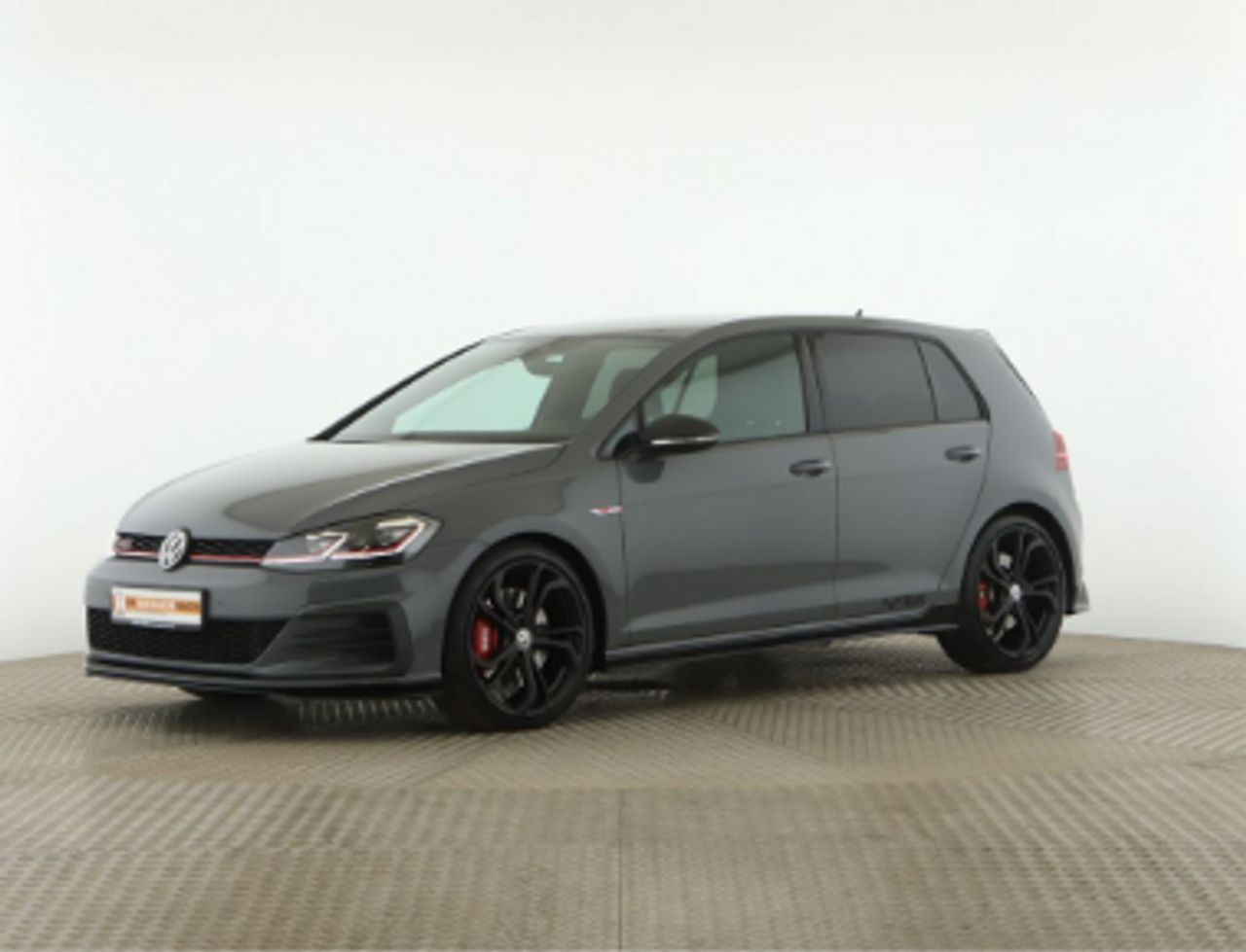 Clase consumo 45 l100km  de segunda mano - volkswagen golf 2019 /