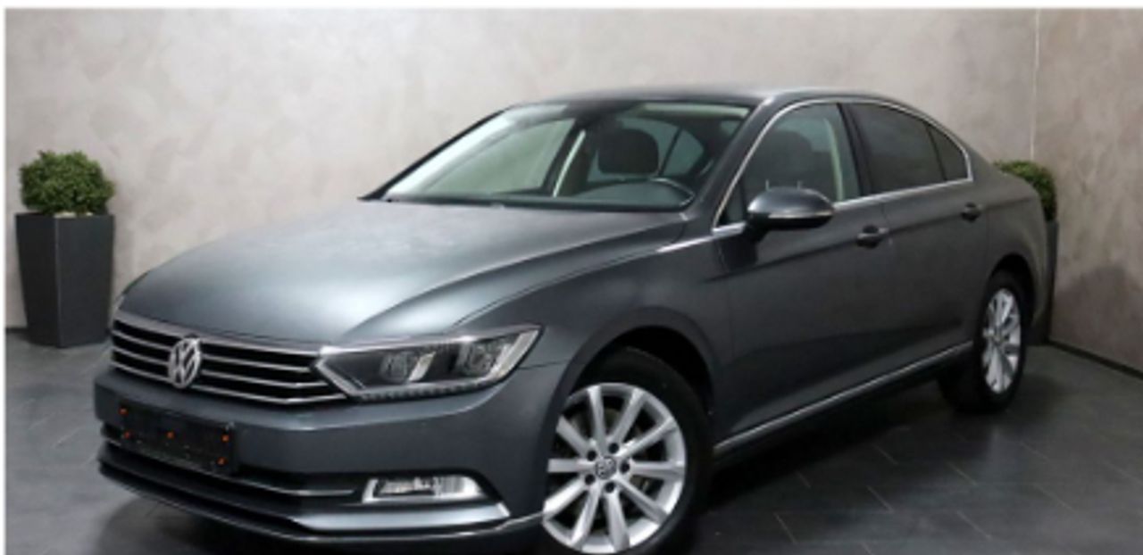 Clase consumo 45 l100km  de segunda mano - volkswagen passat 2016 /