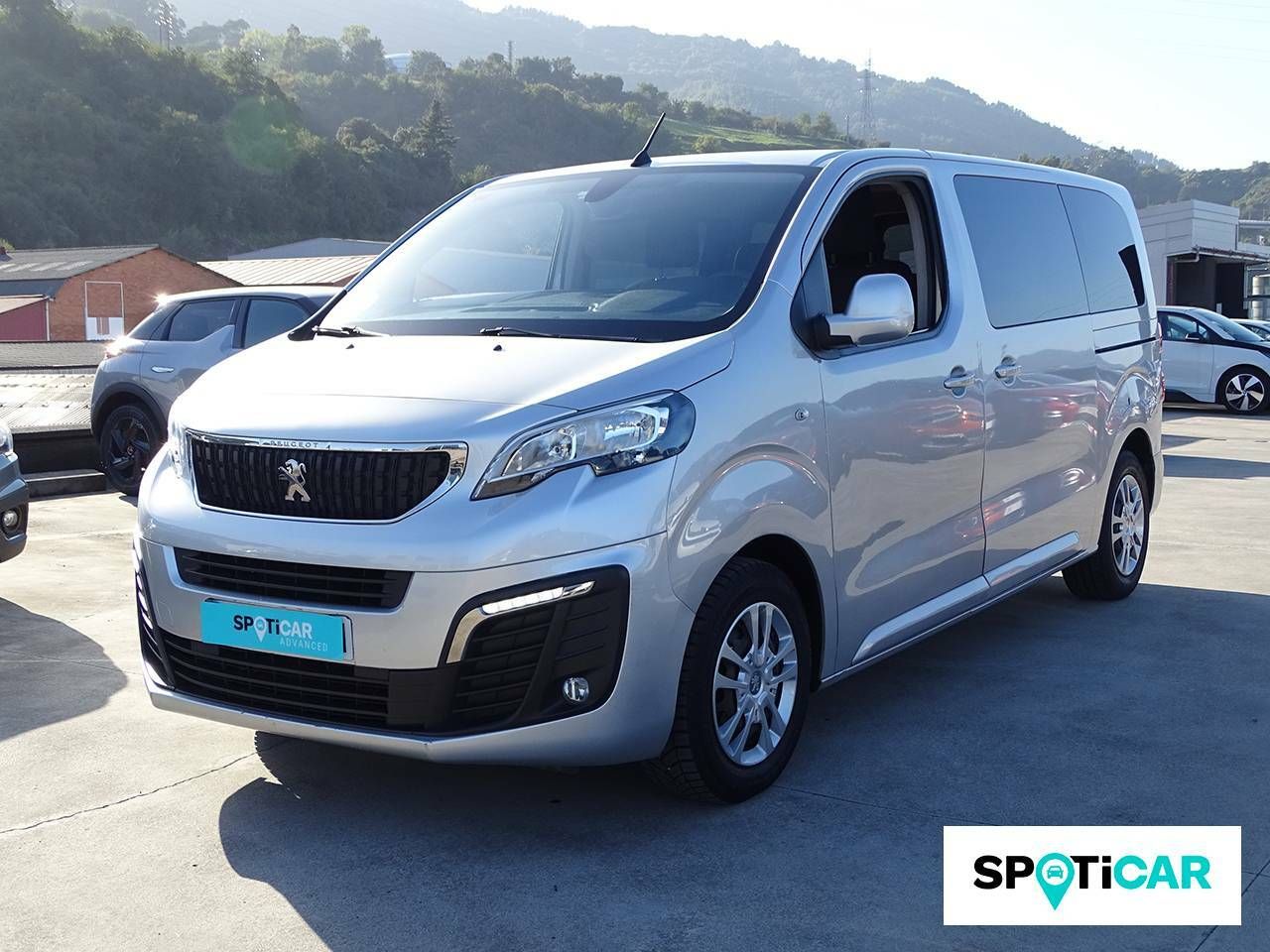 peugeot traveller 2016 /