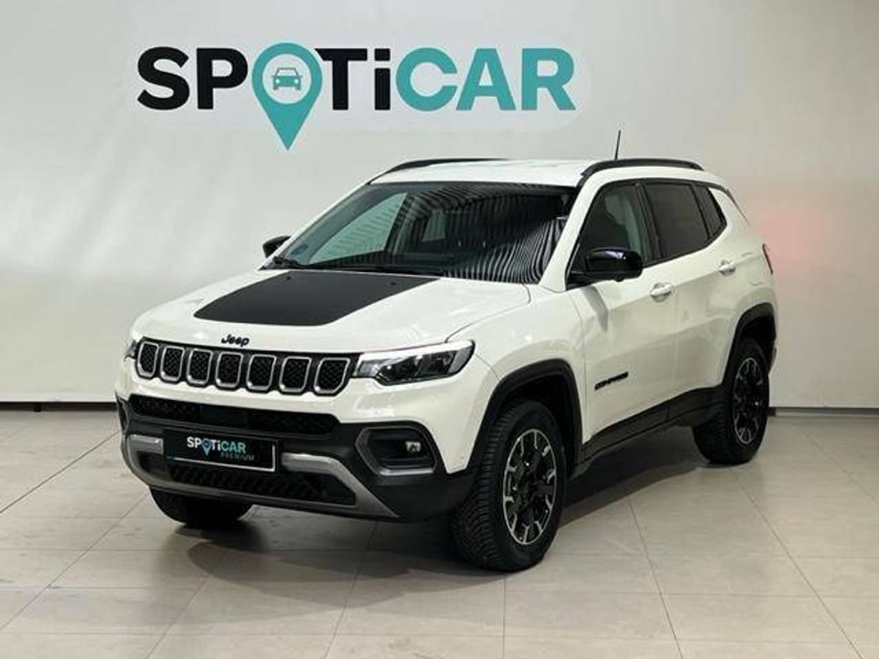 Jeep compass con cambio manual  de segunda mano - jeep compass 2024 /