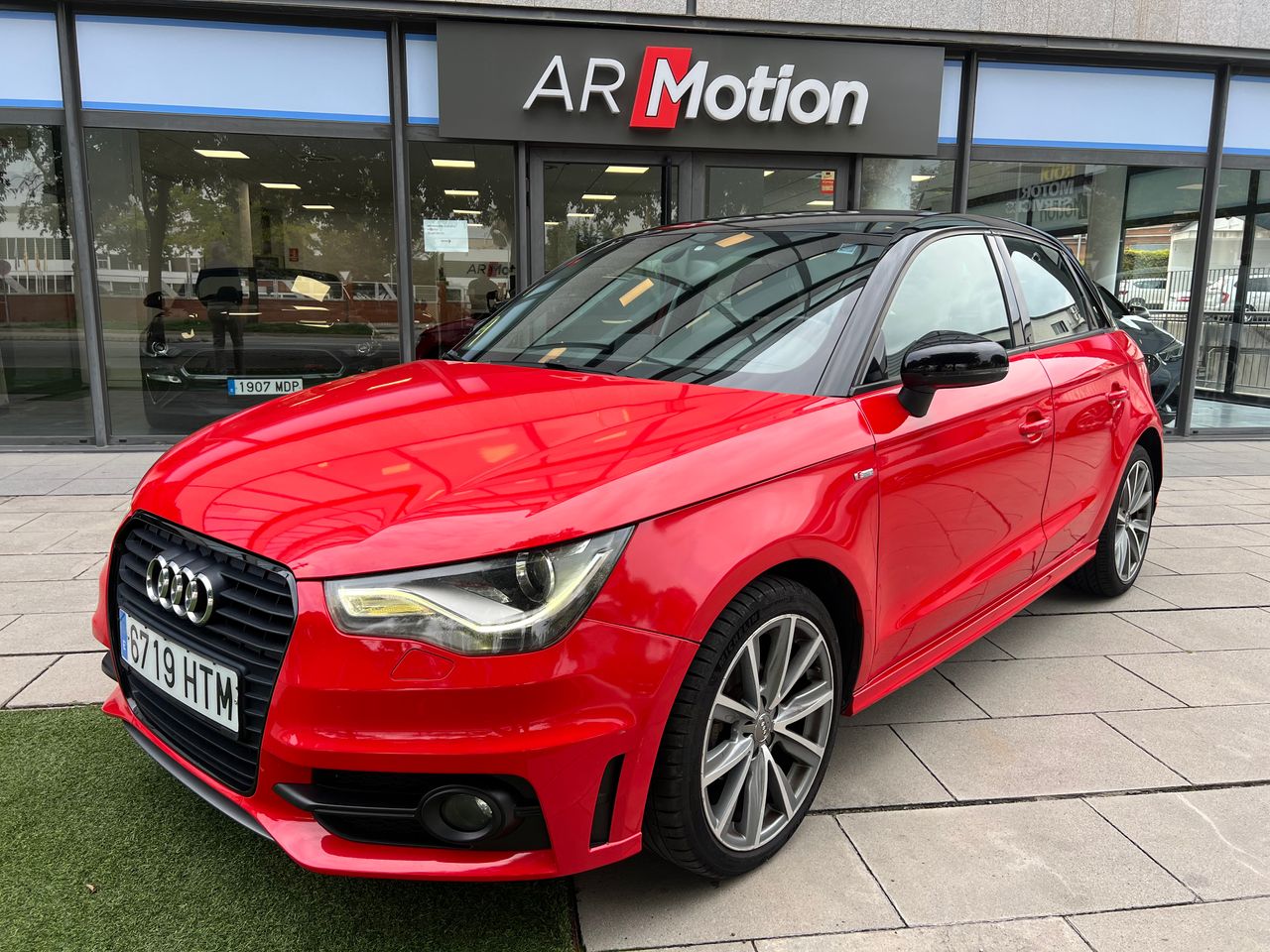 audi a1  sportback 2013 /