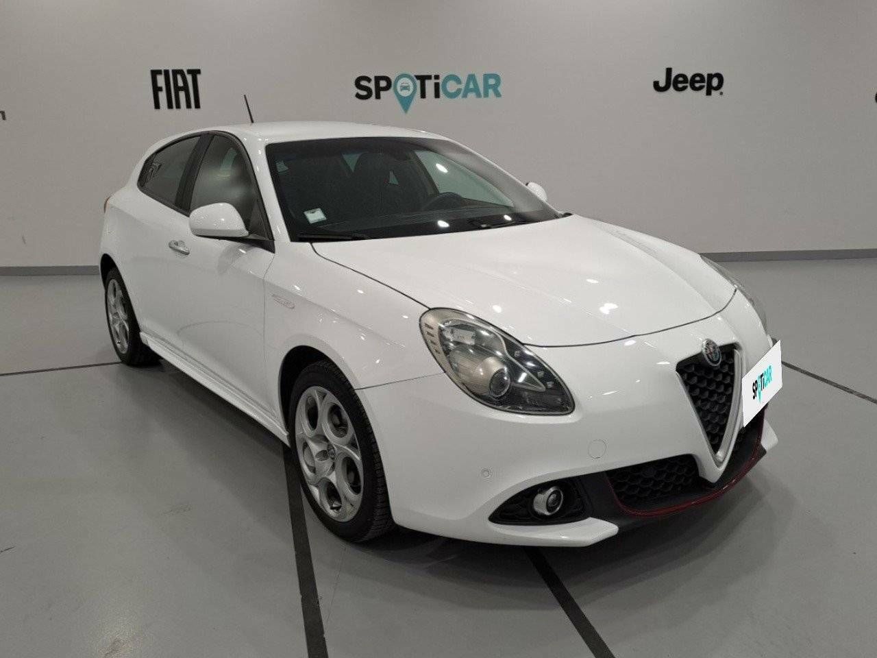 alfa romeo giulietta 2019 / foto grande (3)