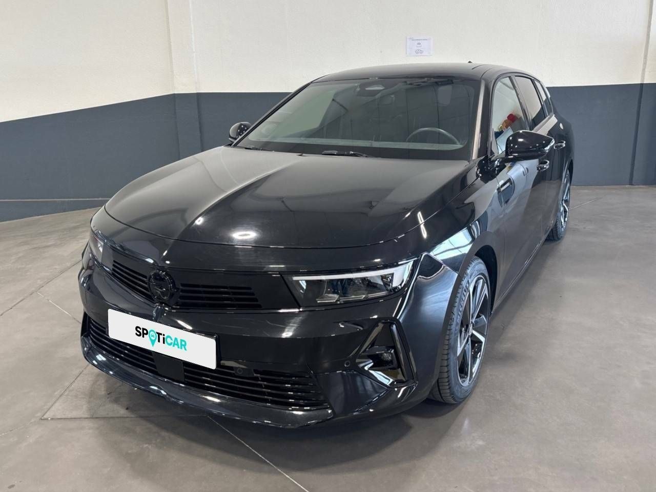 opel astra 2024 /
