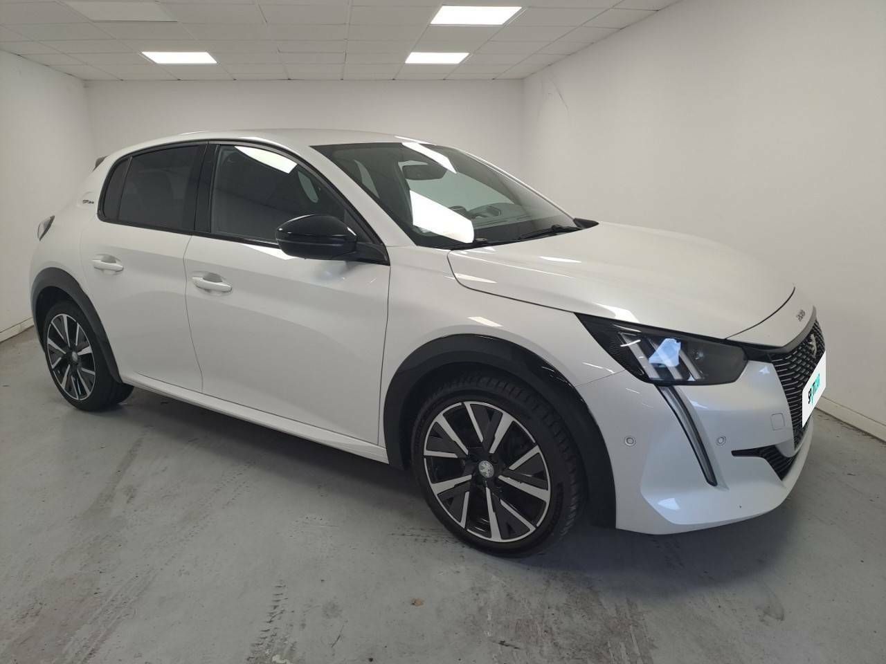 peugeot 208 2020 / foto grande (3)