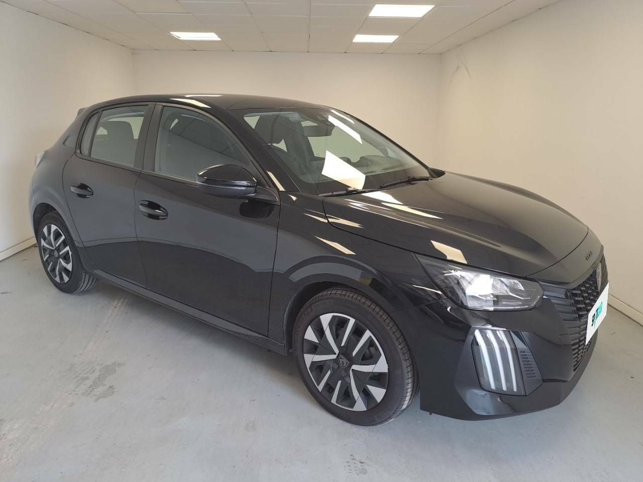 peugeot 208 2024 / foto grande (3)