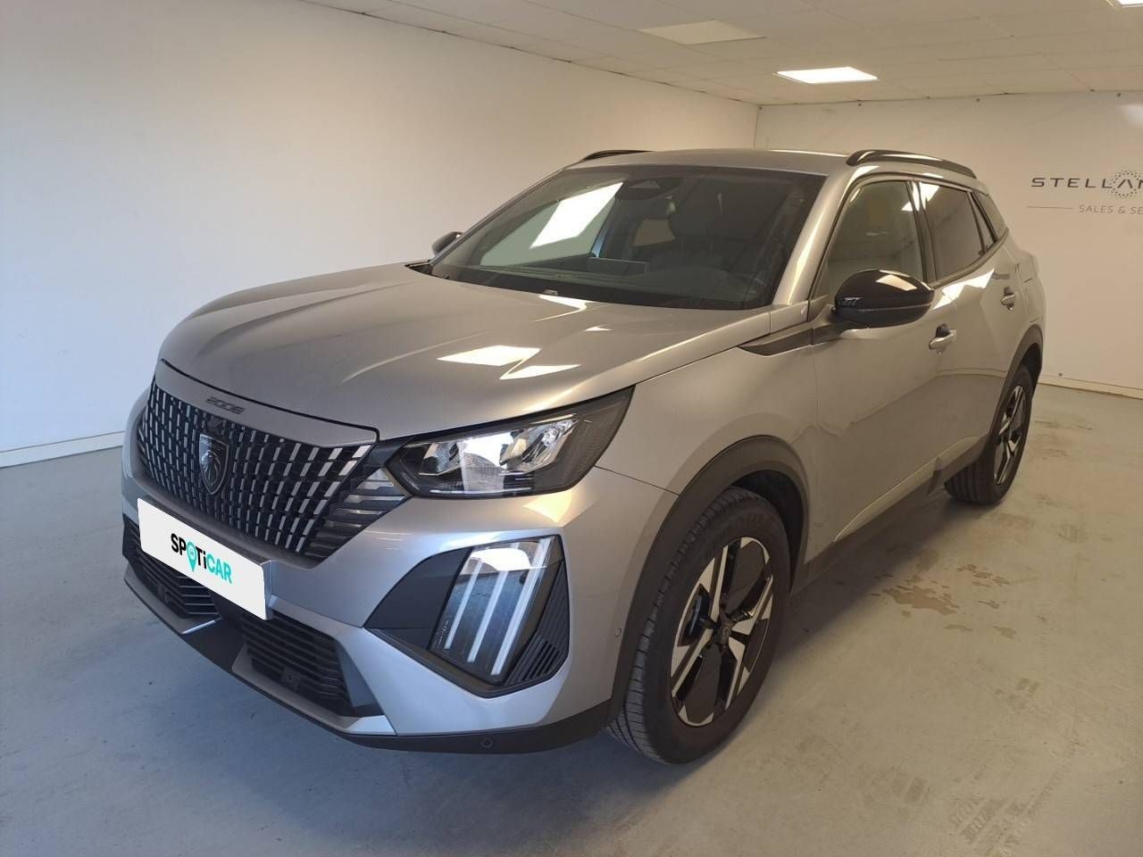 Peugeot 2008 2 1.2 100 cv Allure
