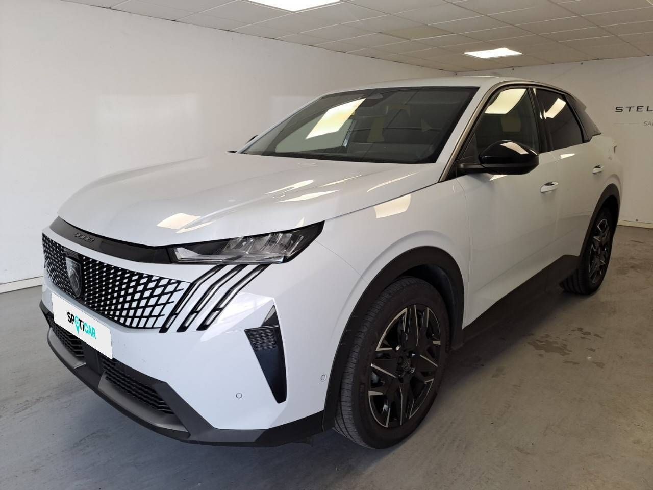 Peugeot 3008 3  Hybrid 145cv e-DCS6 Allure