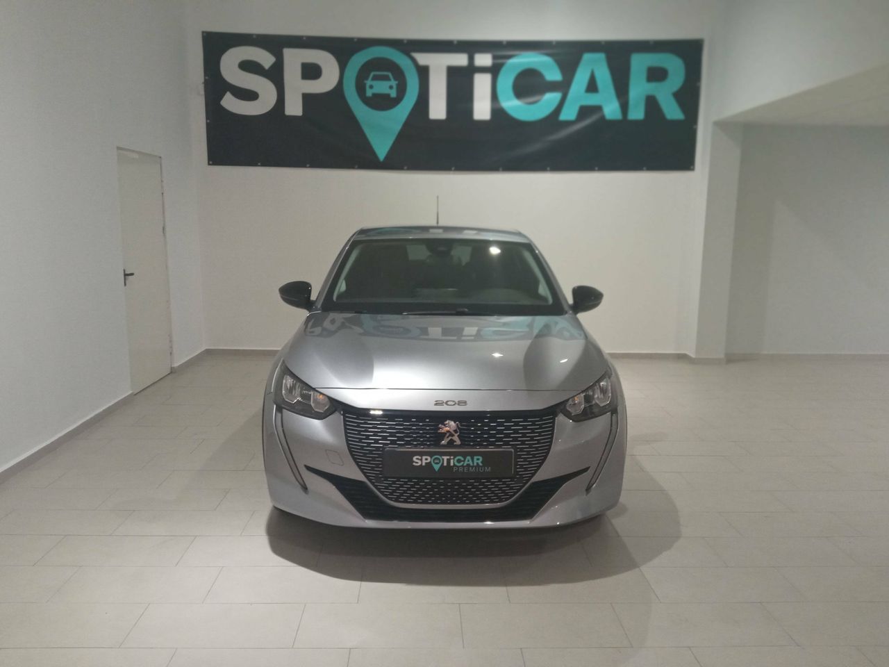 peugeot 208 2023 / foto grande (2)