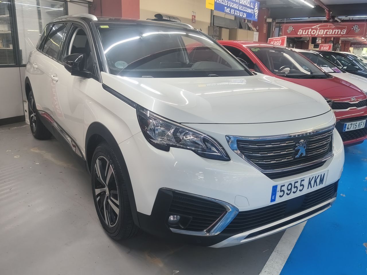 Peugeot 5008 blanco con 7 plazas  de segunda mano - peugeot 5008 2018 /