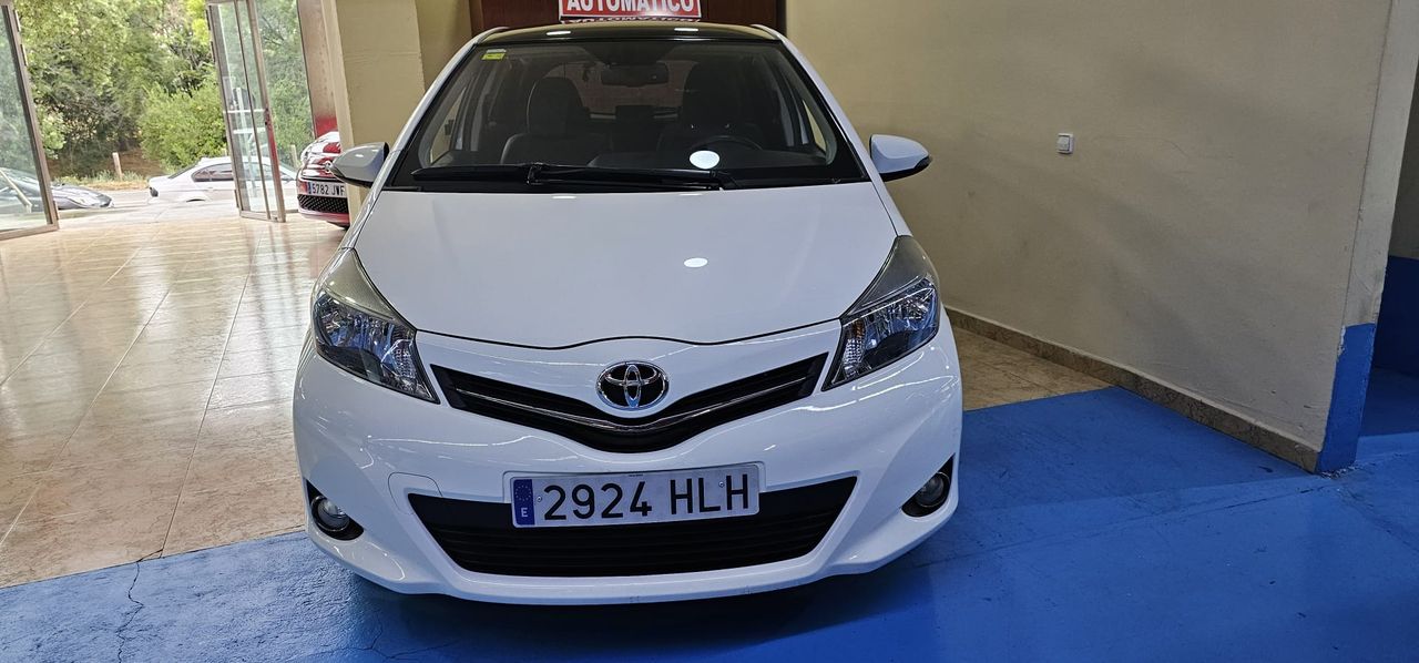 Toyota Yaris 100 Active MultiDrive 100 cv