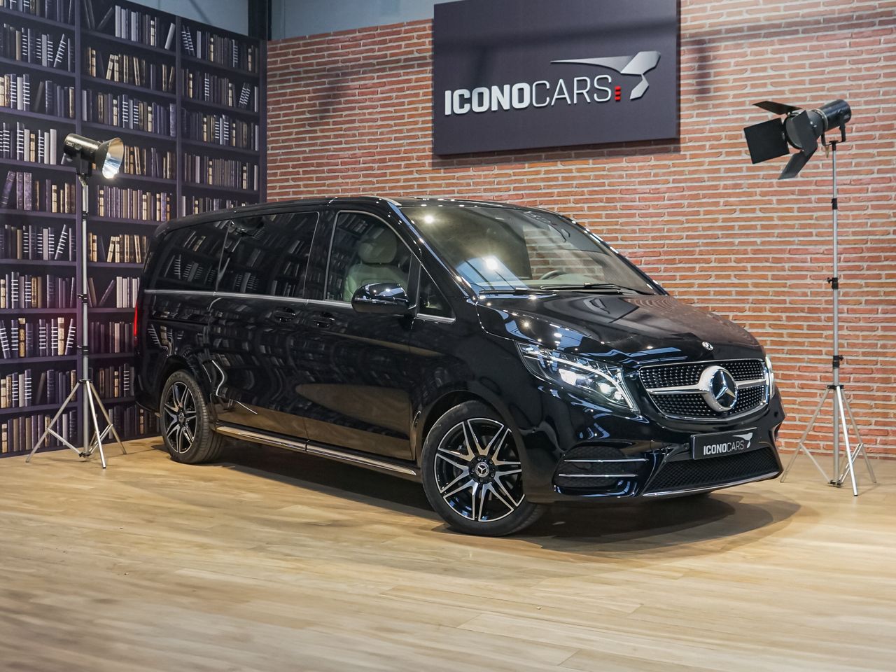 Historial  de segunda mano - mercedes clase v 2024 /