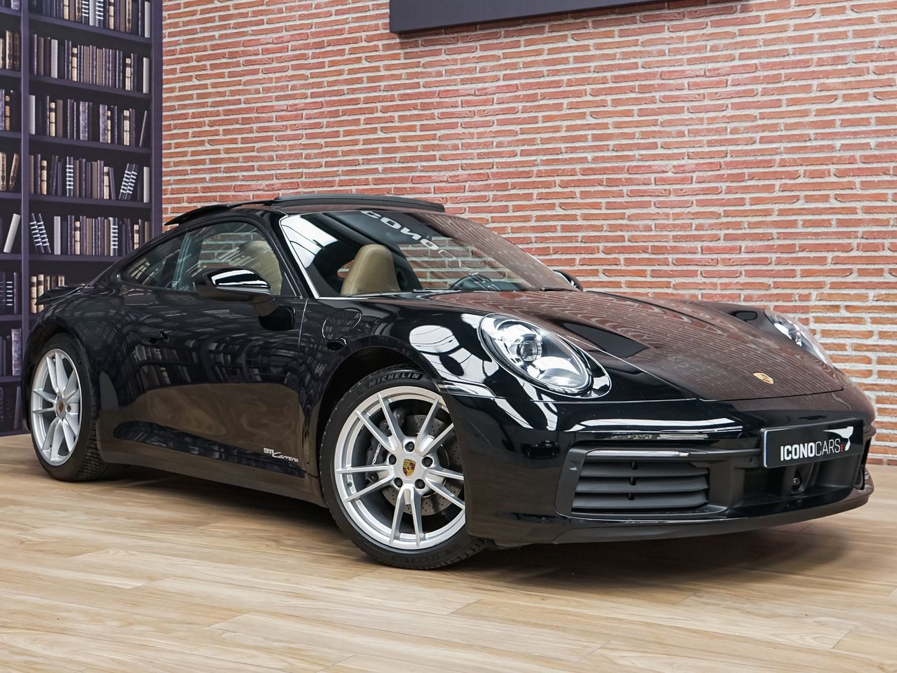porsche 911 2021 / foto grande (2)