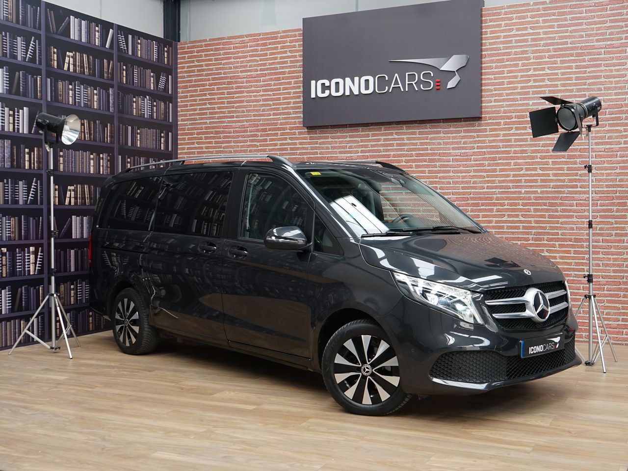Historial  de segunda mano - mercedes clase v 2022 /