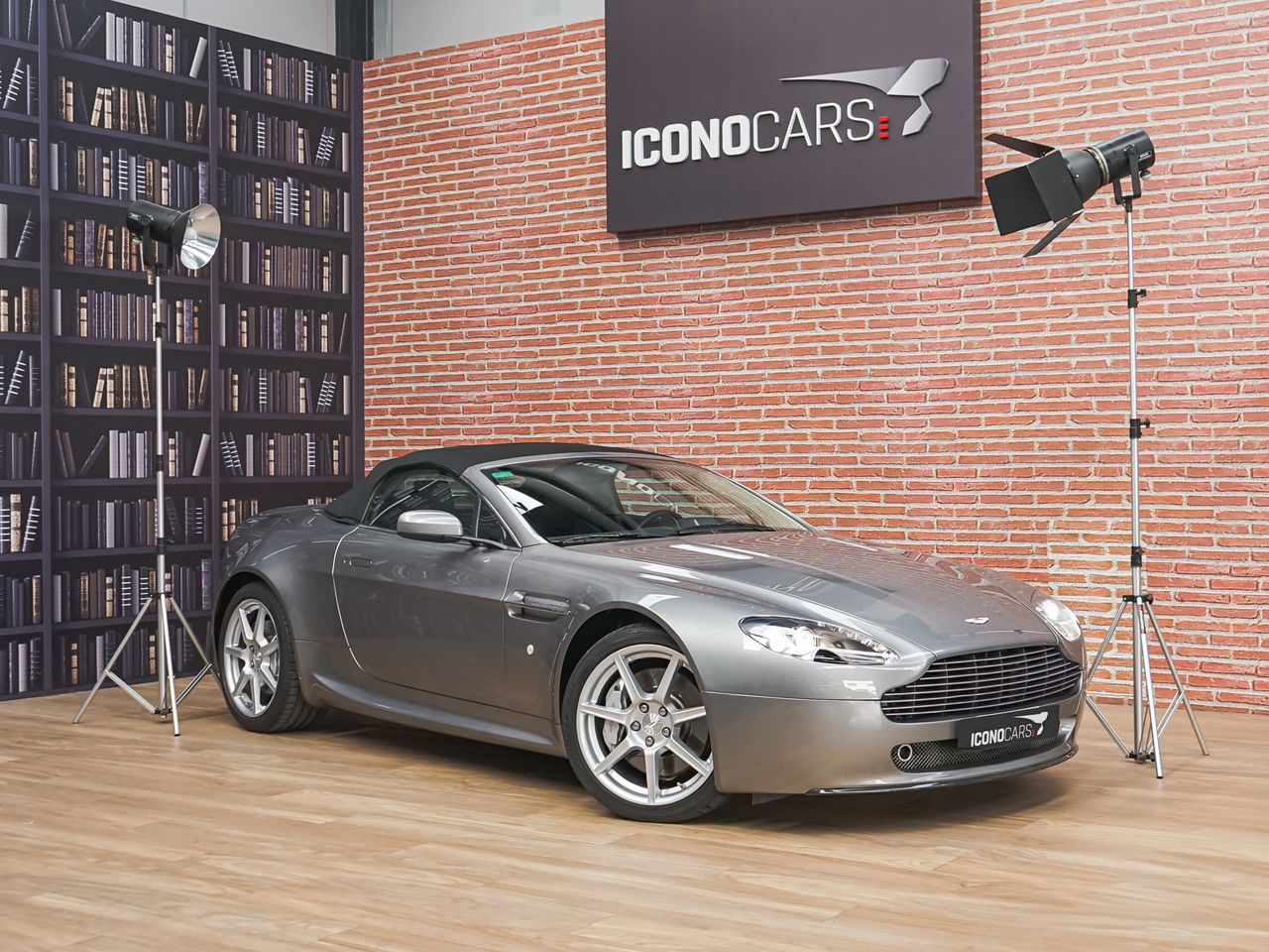 Foto aston martin v8 vantage 2007 /