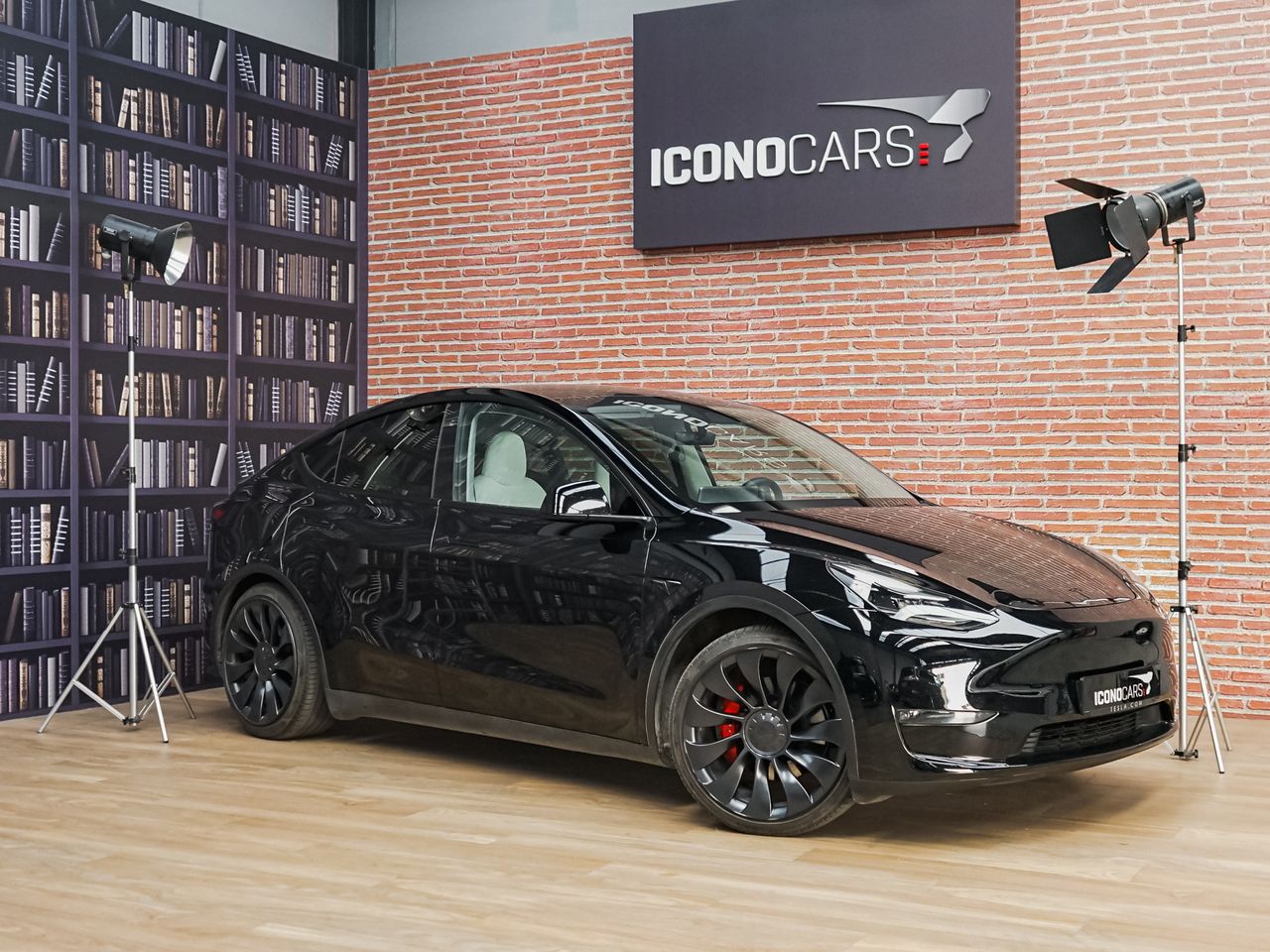 Foto tesla model y 2024 /