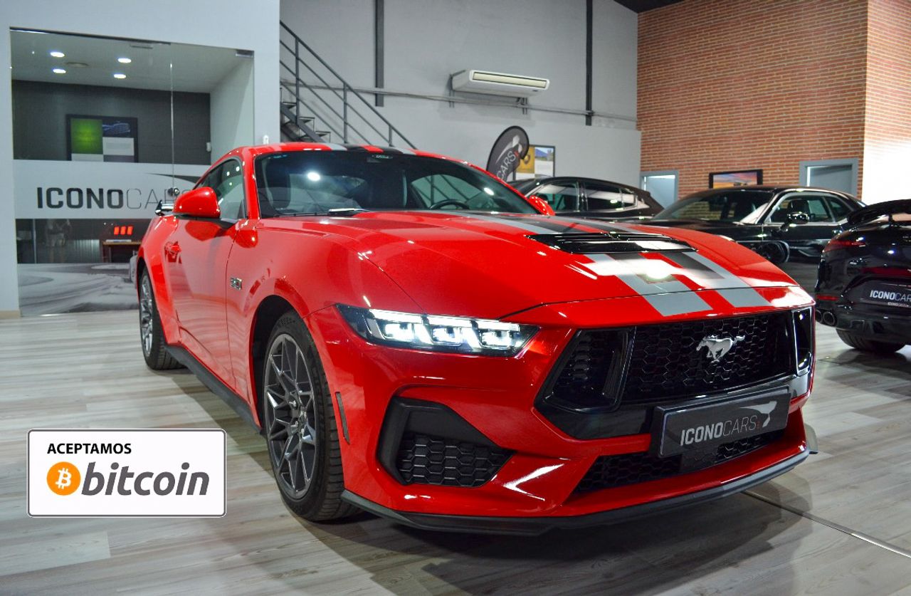 Ford Mustang Fastback GT 5.0 V8