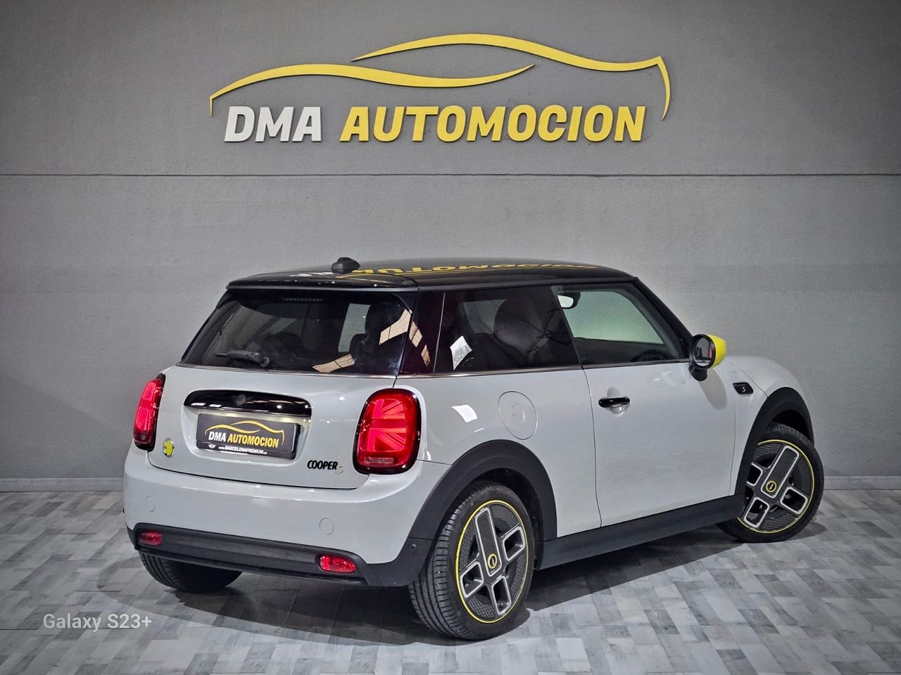 mini mini 2022 / foto grande (3)