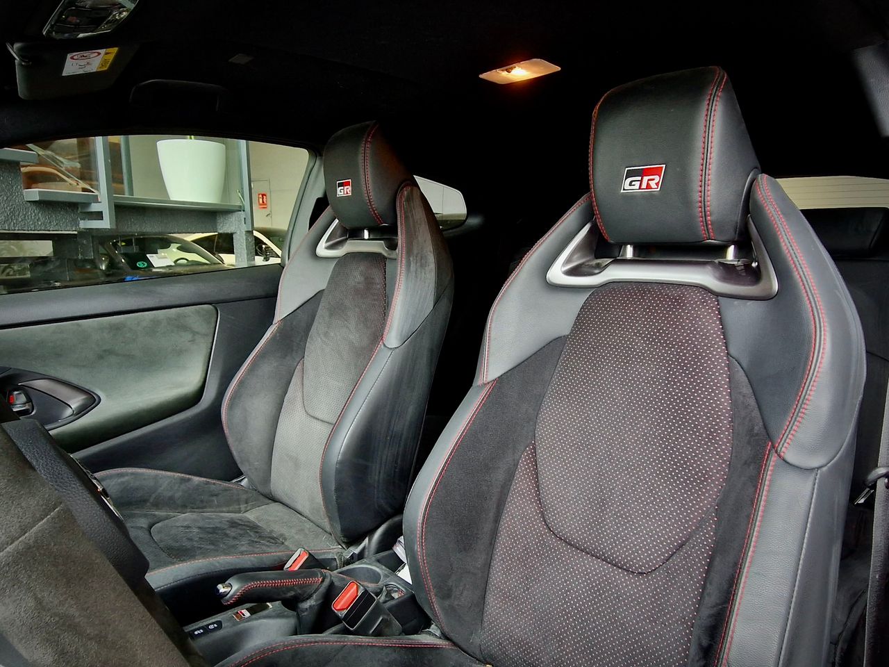 toyota gr yaris 2022 / foto grande (2)