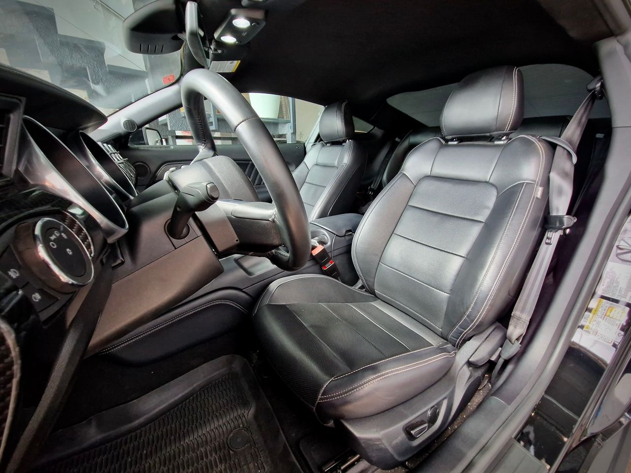 ford mustang 2020 / foto grande (2)
