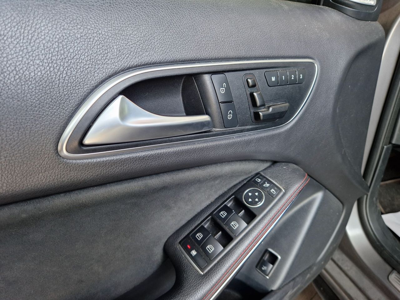 Mercedes GLA 45 Edition One  - Foto 19