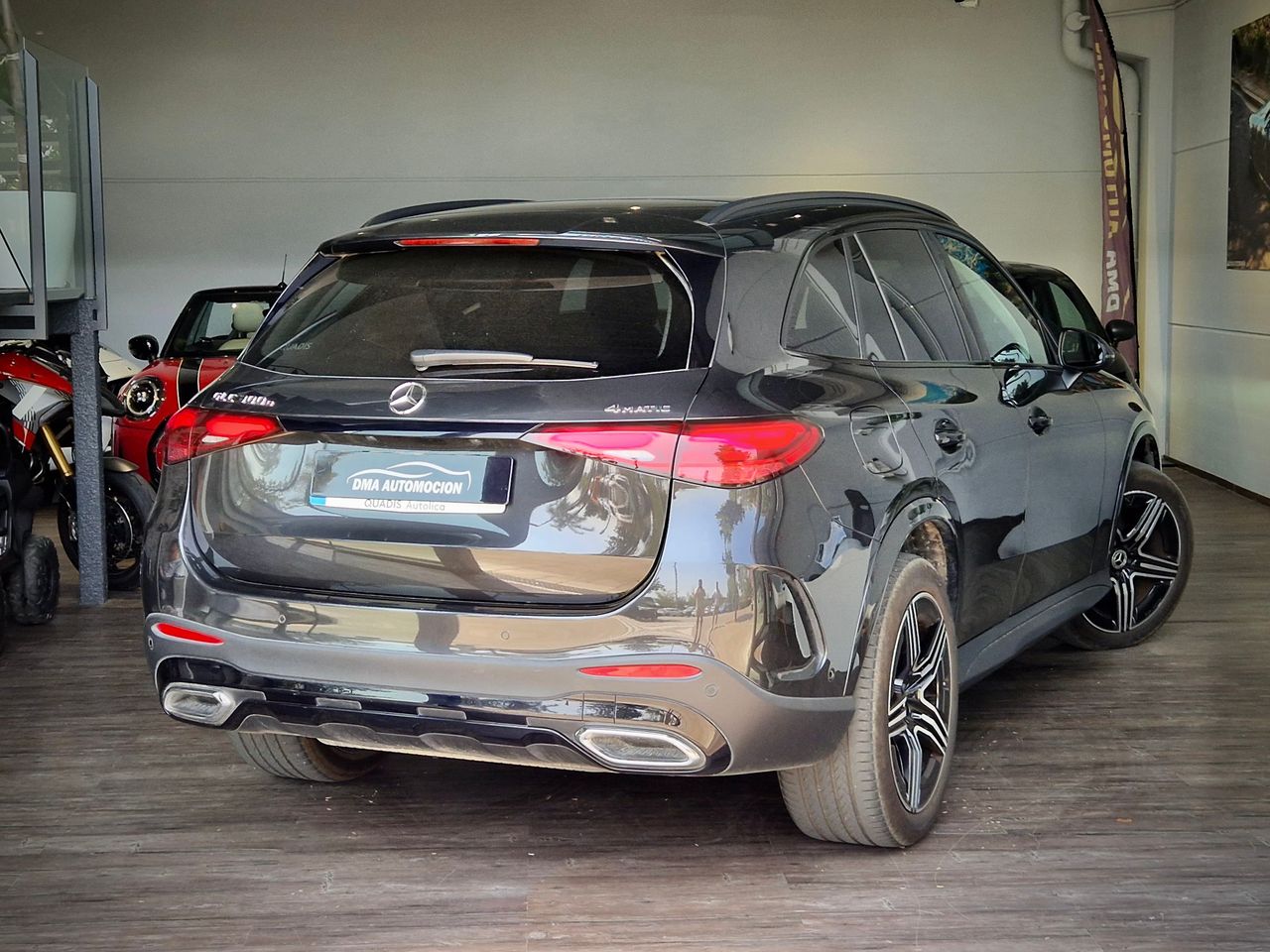 mercedes glc 2023 / foto grande (3)