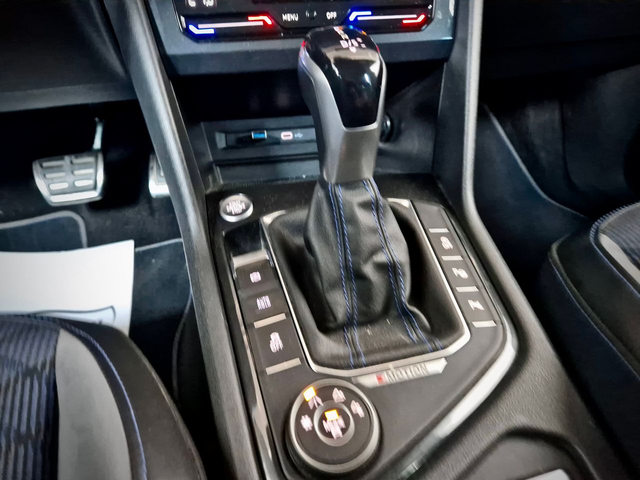 Volkswagen Tiguan R  - Foto 19