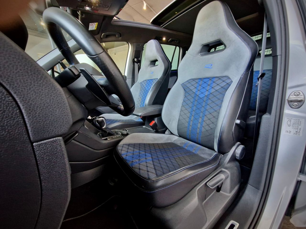 Volkswagen Tiguan R  - Foto 3