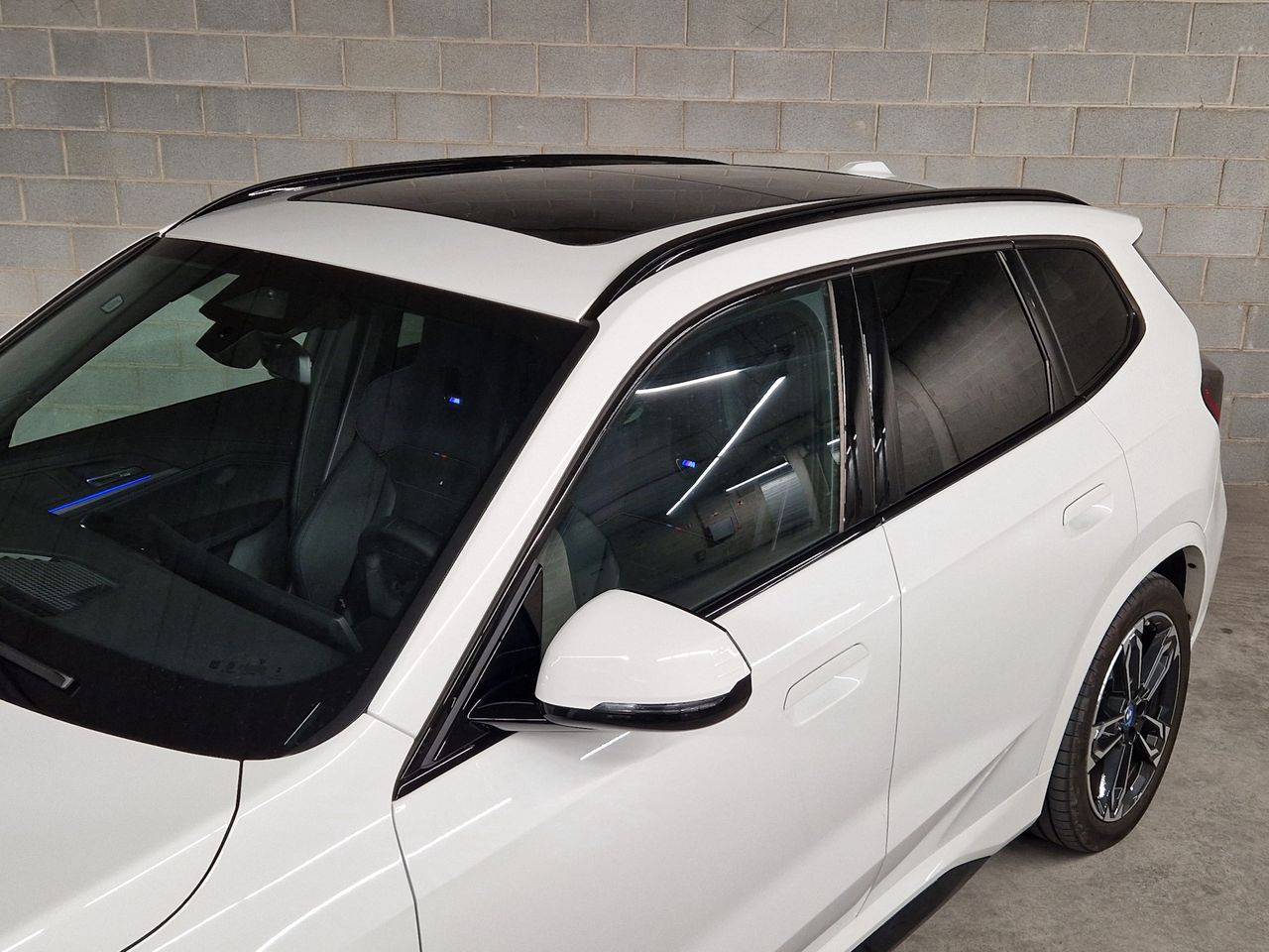 BMW iX1 xDrive30e  - Foto 11