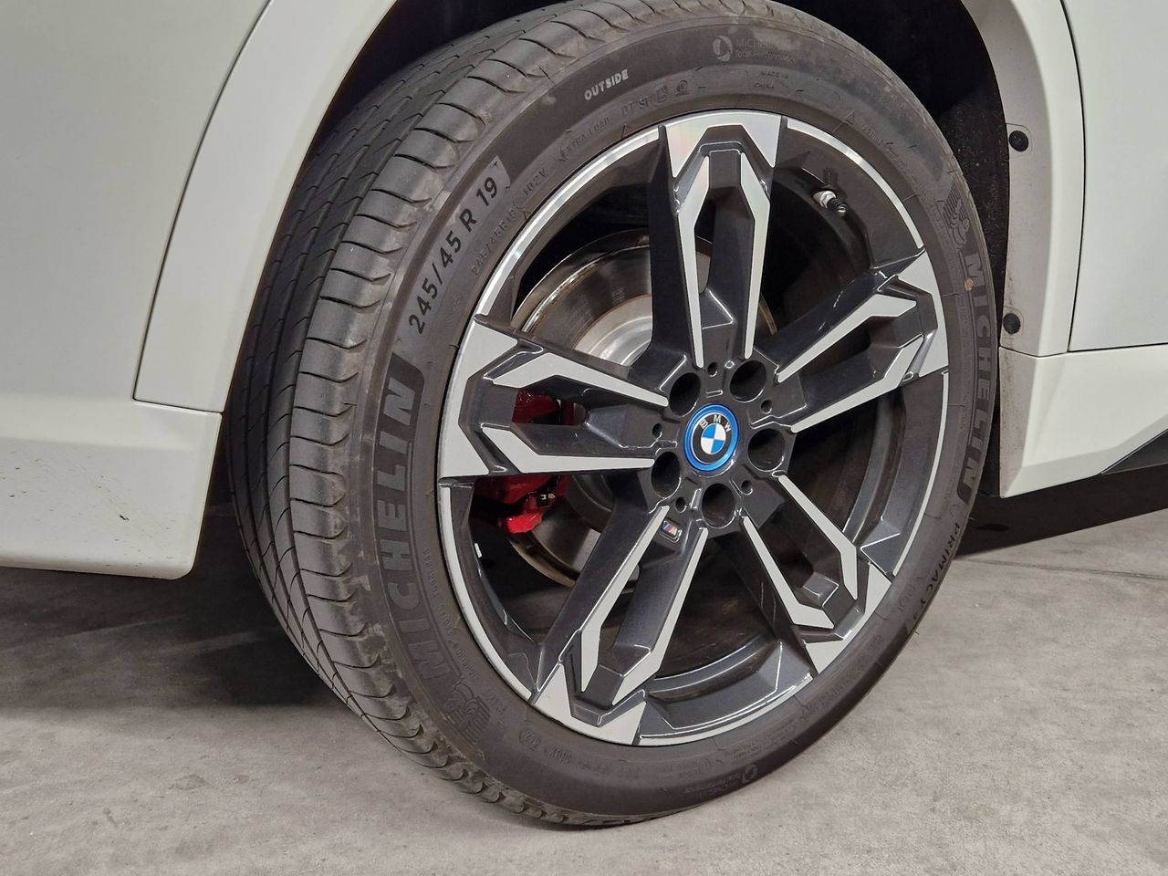 BMW iX1 xDrive30e  - Foto 14