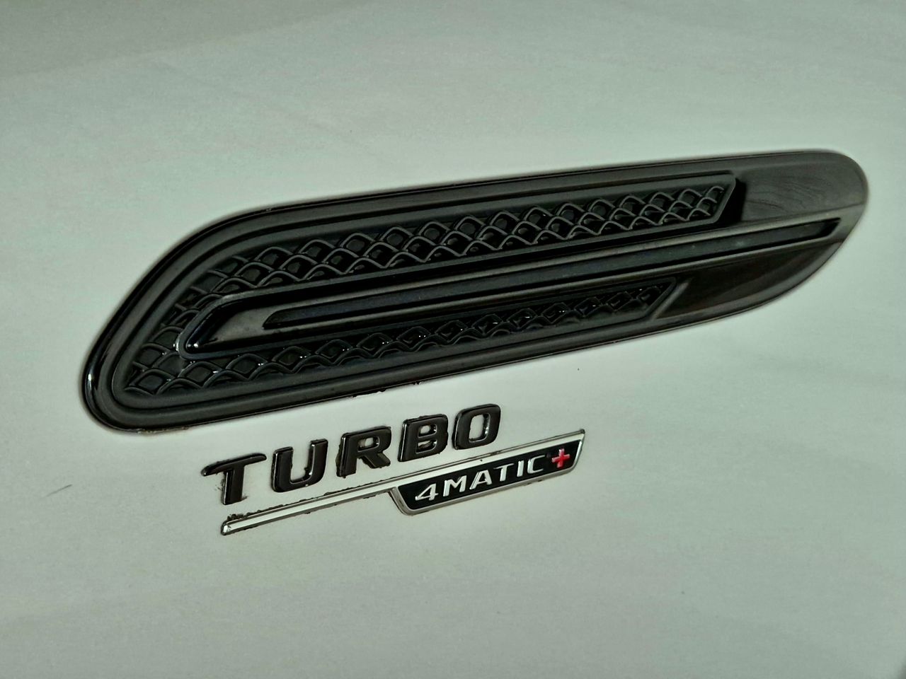 Mercedes AMG-GT  43 4MATIC  - Foto 19