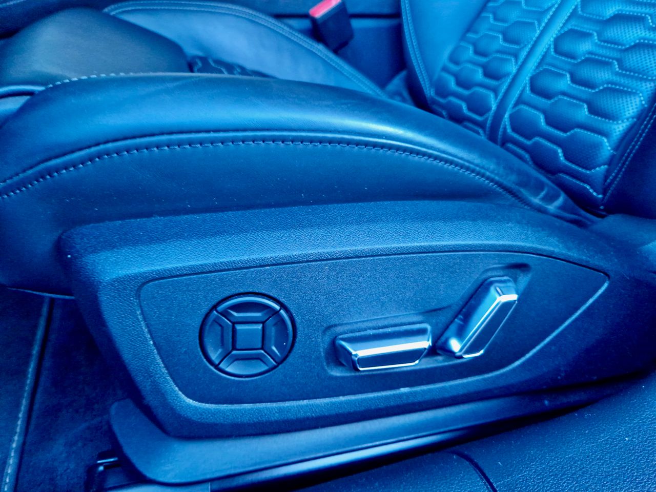 Audi A6 RS6 Avant TFSI quattro  - Foto 4