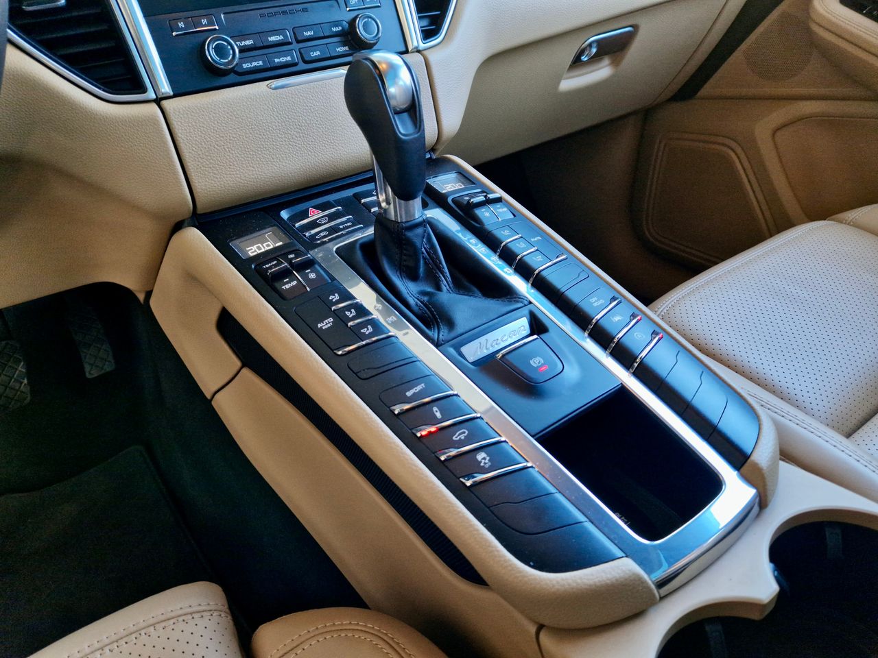 Porsche Macan S. - Foto 29