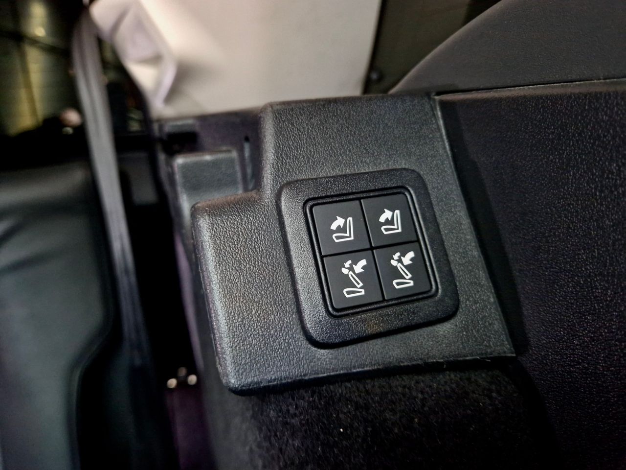 Land-Rover Range Rover Sport HSE - foto 27