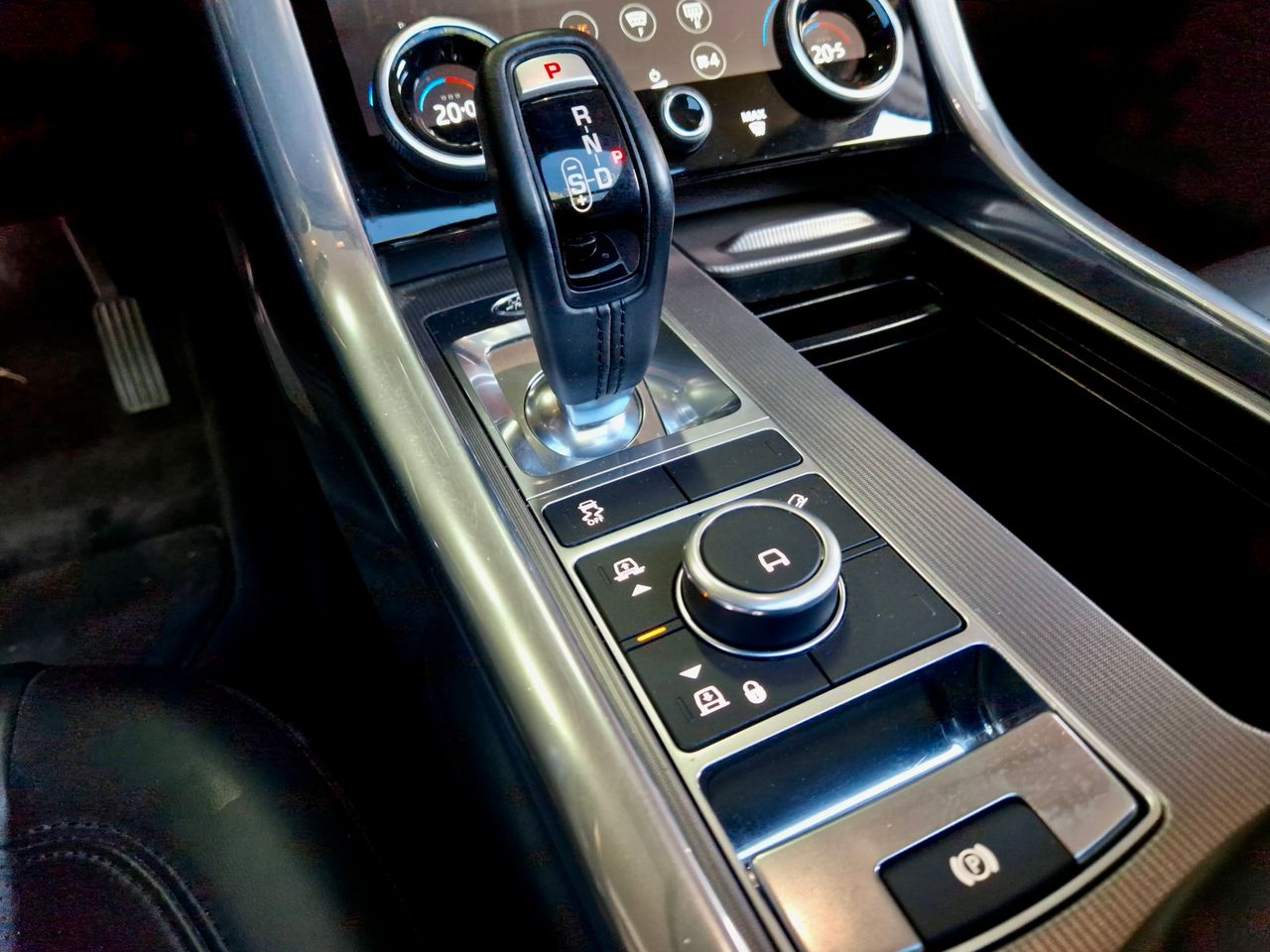 Land-Rover Range Rover Sport HSE  - Foto 26