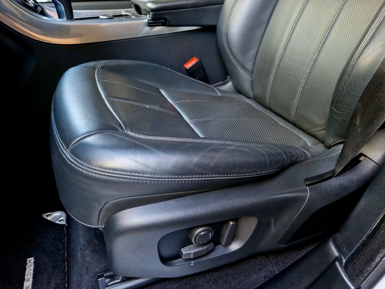 Land-Rover Range Rover Sport HSE  - Foto 4