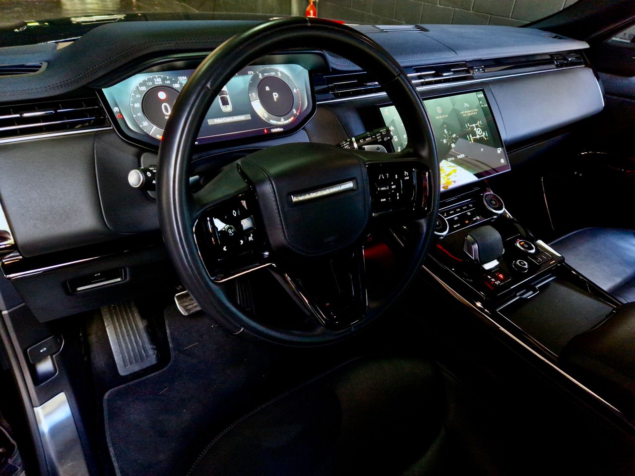 Land-Rover Range Rover Sport Dynamic SE  - Foto 6