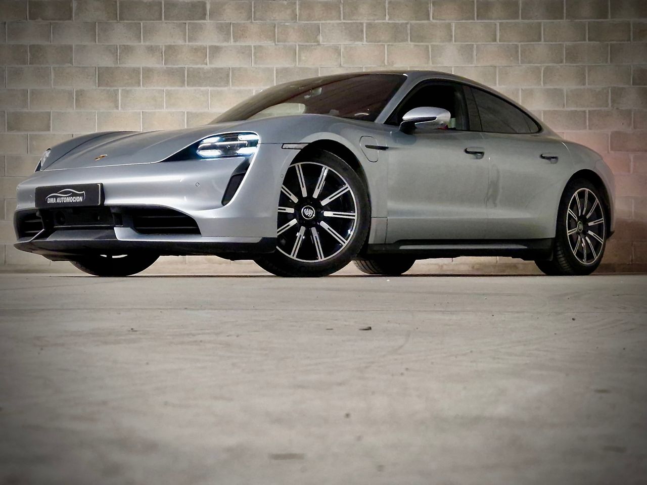 Porsche Taycan TURBO - Foto 7