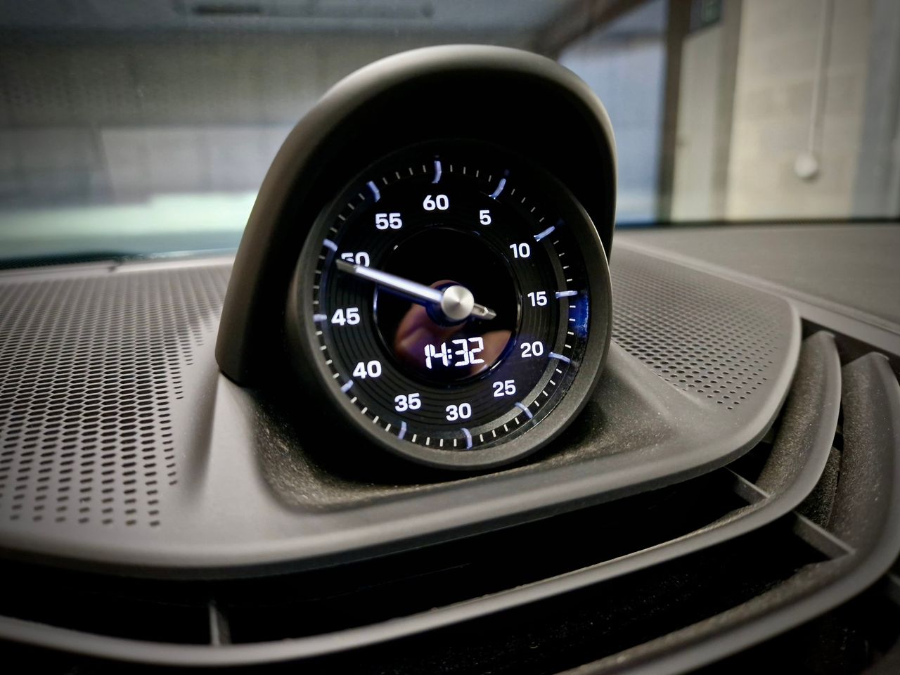 Porsche Taycan TURBO - Foto 19