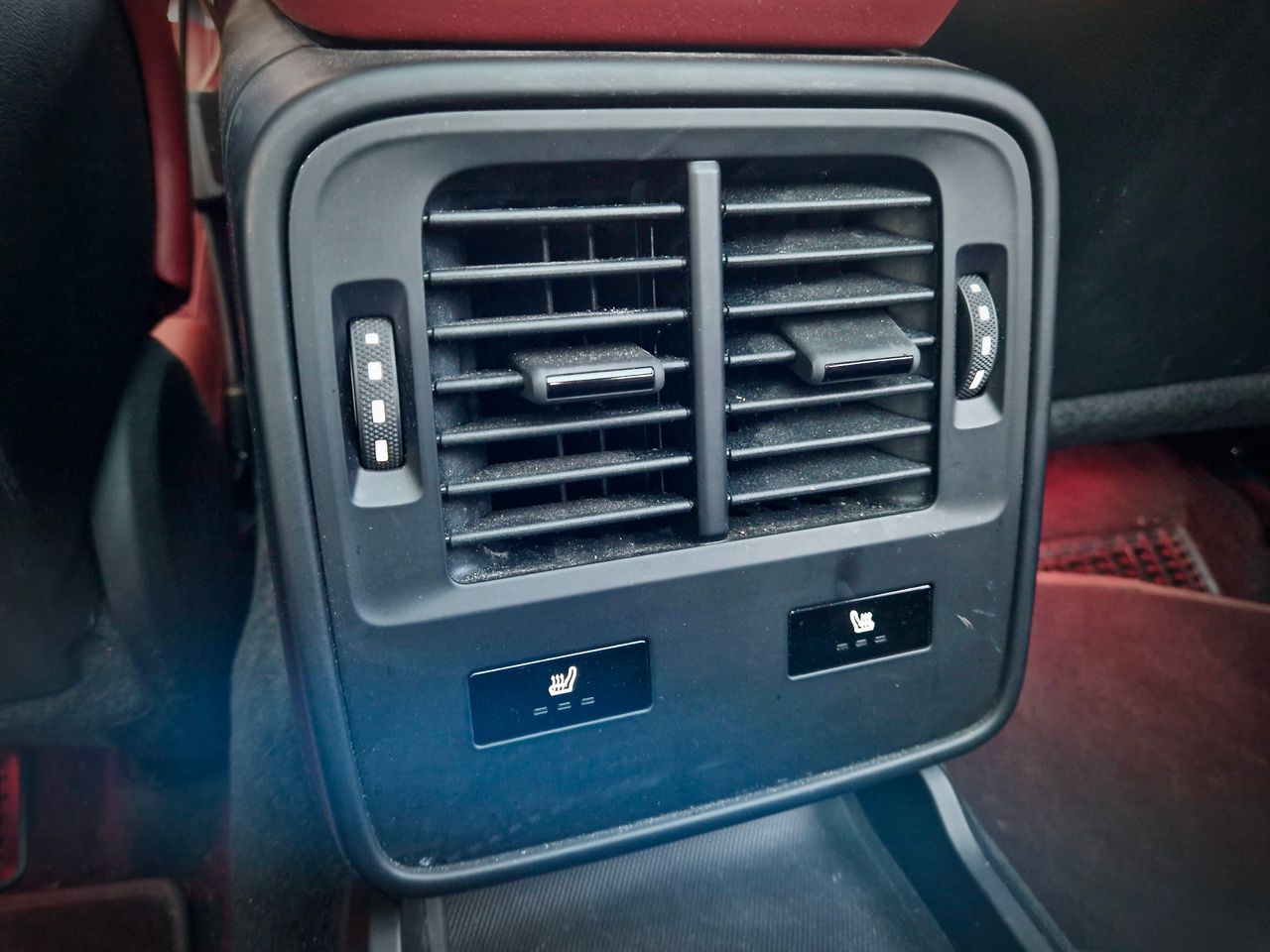 Porsche Taycan TURBO - Foto 31