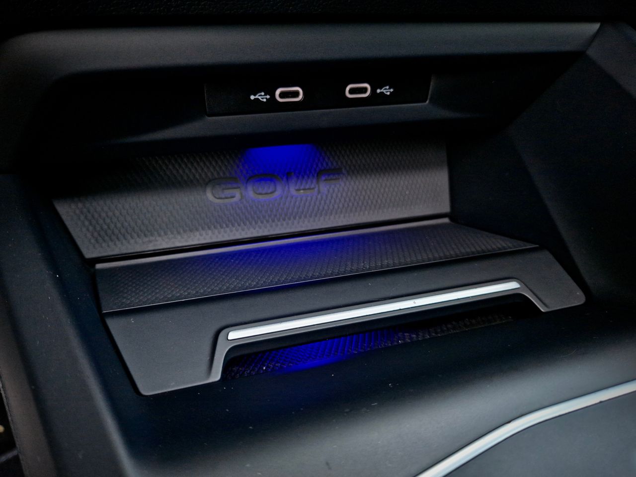 Volkswagen Golf R - Foto 24