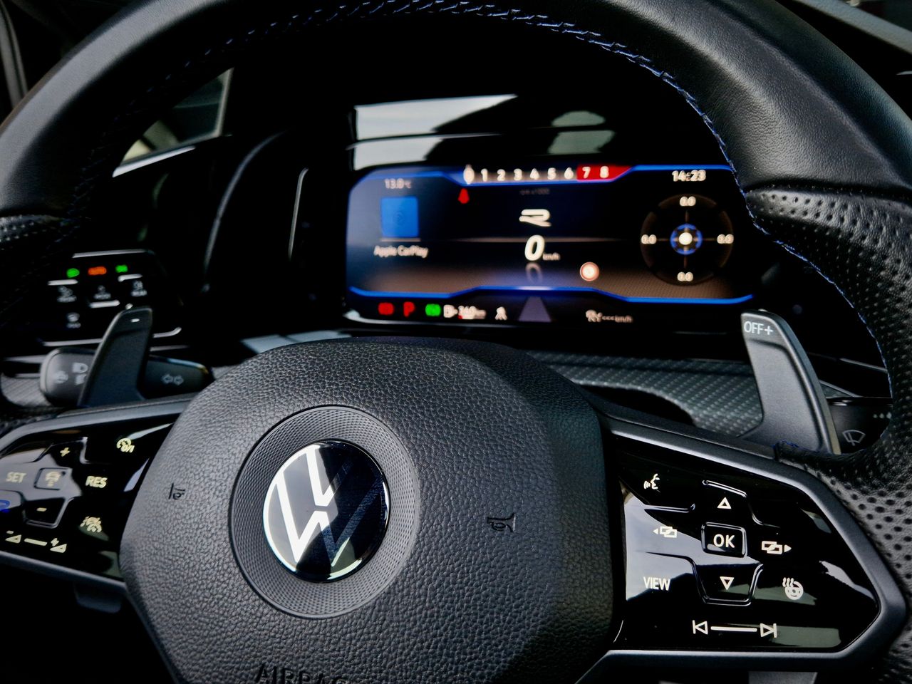 Volkswagen Golf R - Foto 17