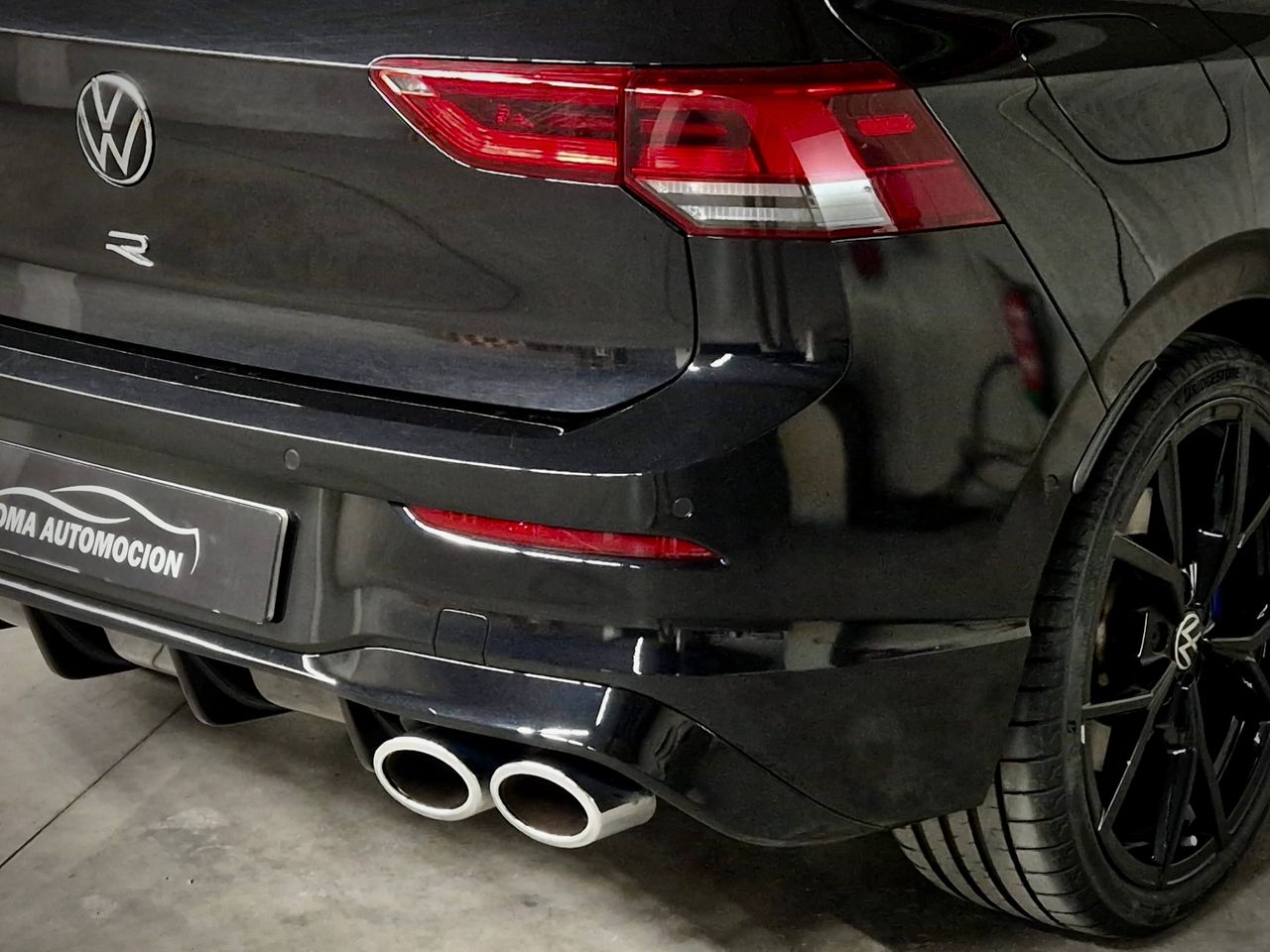 Volkswagen Golf R - Foto 27