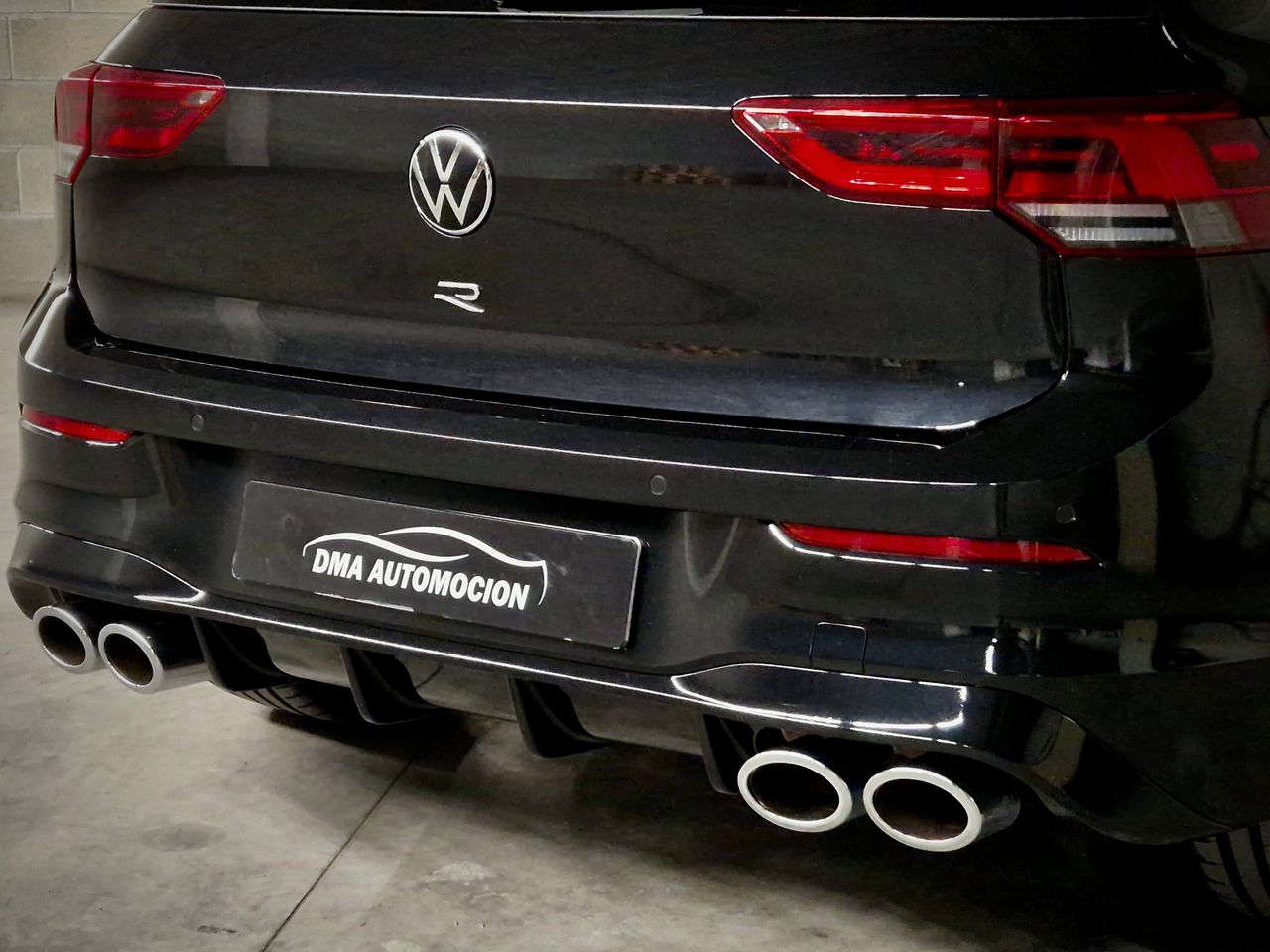 Volkswagen Golf R - Foto 20